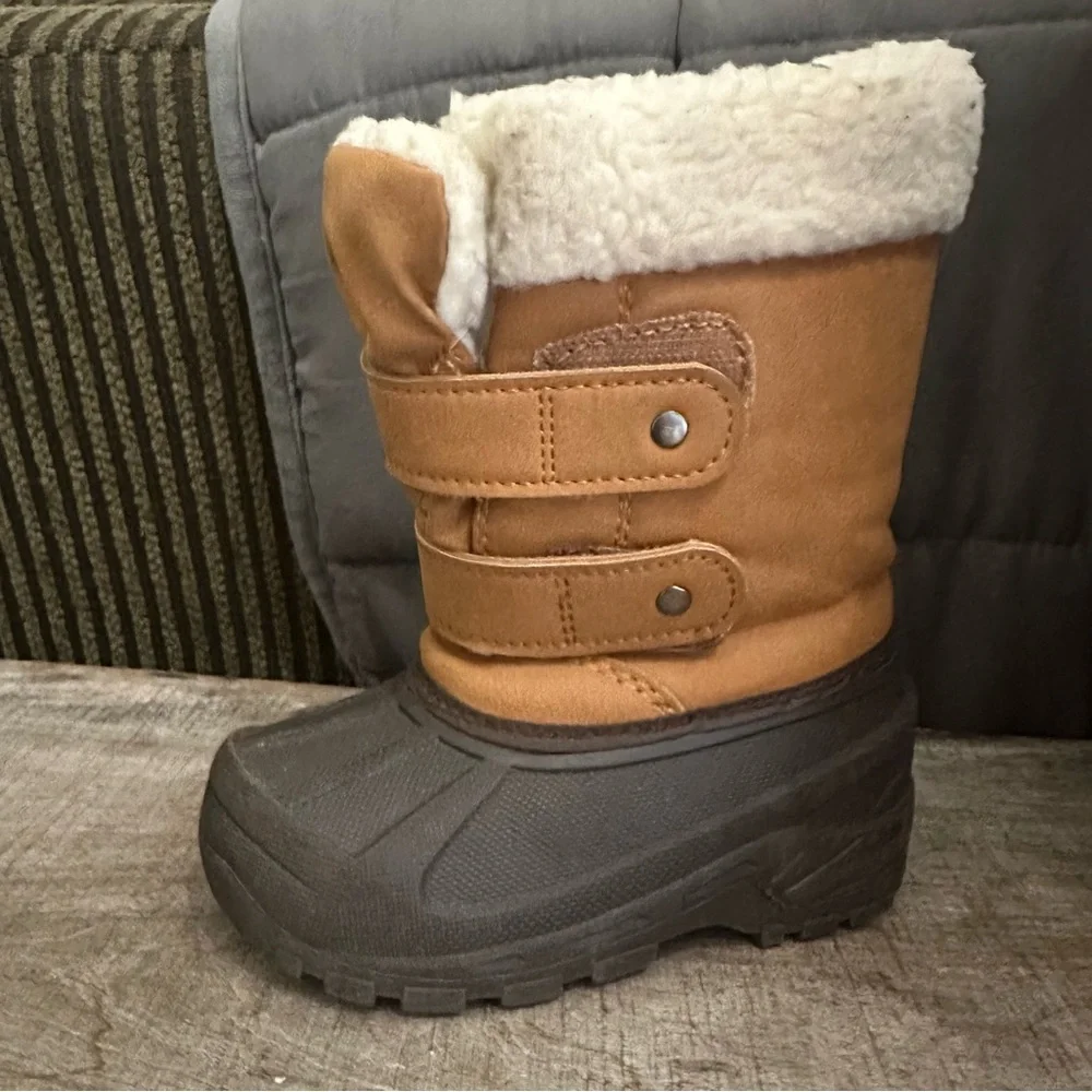 London Fog and Koala winter rainboots